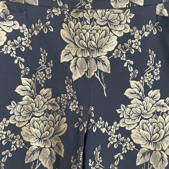 Chico's size 1R Black Bronze Floral Pants Pull On Pockets - Picture 3 of 6